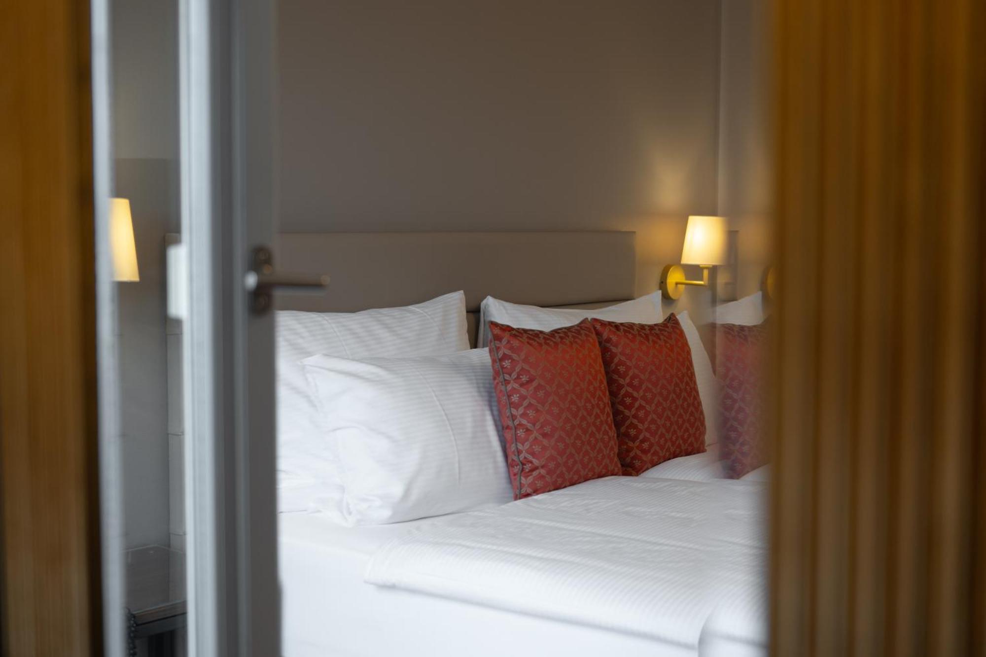 Hotel Des Alpes 3*